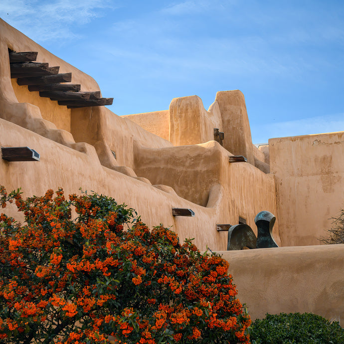 A015- Side Courtyard, New Mexico Museum of Art, Santa Fe, NM