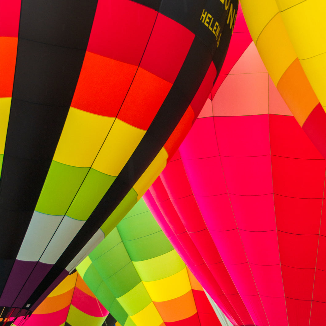 A092- Balloon Rainbow Colors, Albuquerque, NM