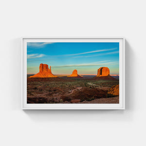A073- The Mittens, Monument Valley, AZ