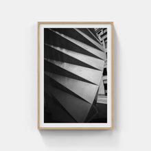 Load image into Gallery viewer, A139- Zag, London, UK
